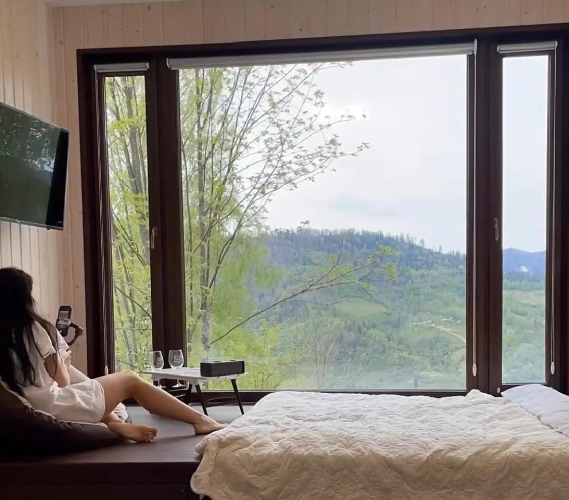Obriyslavsko Holiday home *